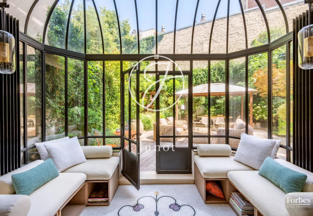 Maison 10 pièces 272 m² · à Muette Sud, Paris 16ème · 272,3 m² · 5 200 000 €