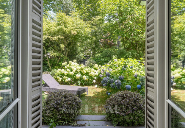 Maison 10 pièces 297 m² · à Ile de la Jatte-Parc d'Orléans, Neuilly-sur-Seine · 296,9 m² · 4 750 000 €