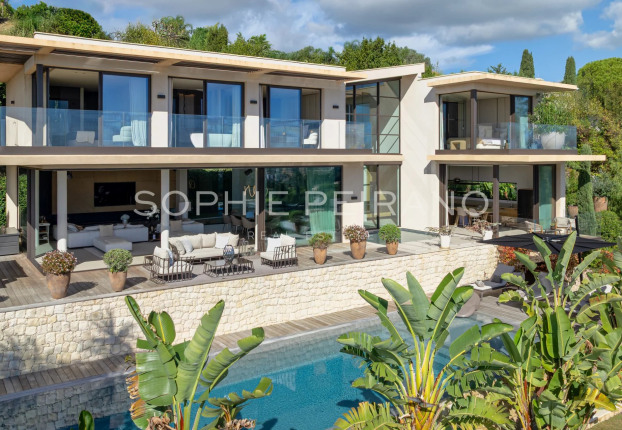 Maison 10 pièces 575 m² · à Cannes · 575 m² · 11 800 000 €