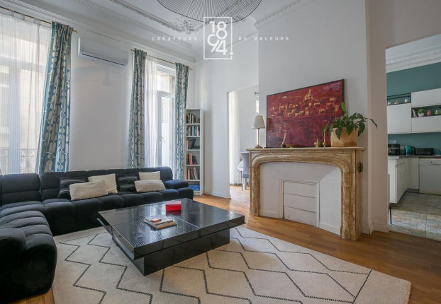 Appartement 5 pièces 181 m² · à Castellane, Marseille 6ème · 181 m² · 675 000 €