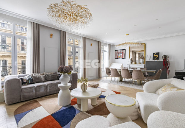 Maison 7 pièces 160 m² · à Porte Dauphine, Paris 16ème · 160 m² · 2 250 000 €