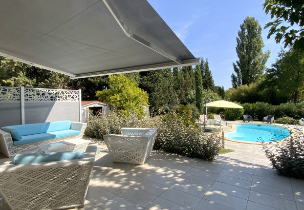 Maison 4 pièces 122 m² · à Uzès · 122 m² · 545 000 €