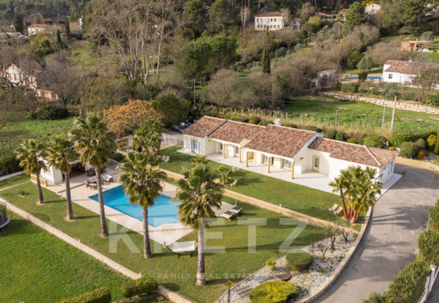 Maison 6 pièces 250 m² · à Aubagne · 250 m² · 1 395 000 €