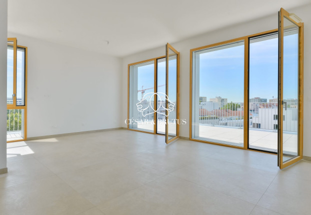 Appartement 5 pièces 108 m² · à Gerland, Lyon 7ème · 107,5 m² · 990 000 €