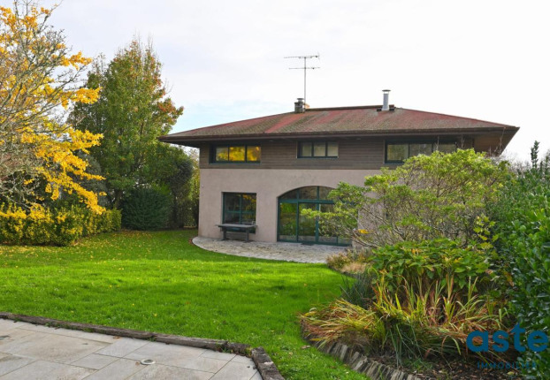 Maison 7 pièces 187 m² · à Bohars · 187 m² · 599 000 €