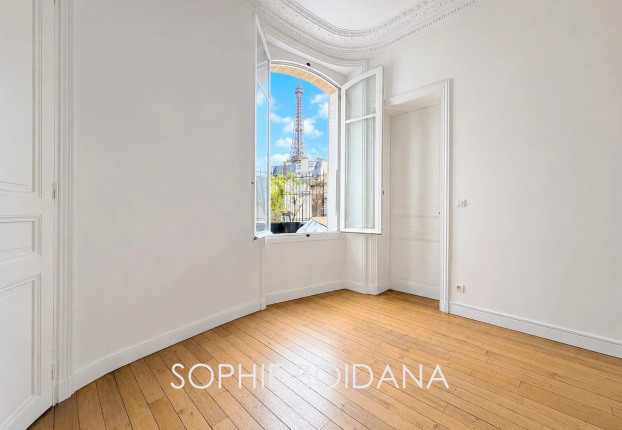 Appartement 7 pièces 224 m² · à Muette Nord, Paris 16ème · 224 m² · 2 390 000 €