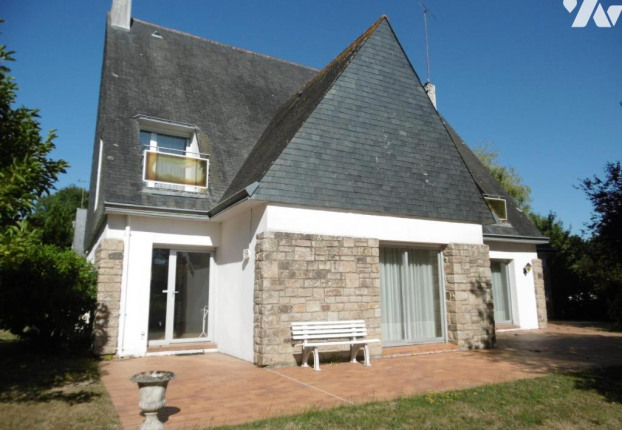Maison 7 pièces 275 m² · à La Forêt-Fouesnant · 275 m² · 918 480 €