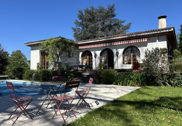 Maison 7 pièces 205 m² · à Billère · 205 m² · 518 000 €