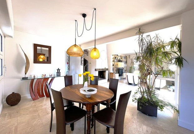 Maison 8 pièces 160 m² · à Puilboreau · 160 m² · 751 679 €