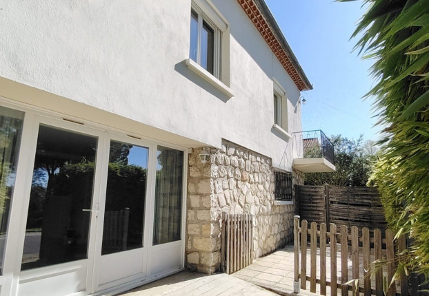 Maison 7 pièces 191 m² · à Villevieille · 191 m² · 533 000 €
