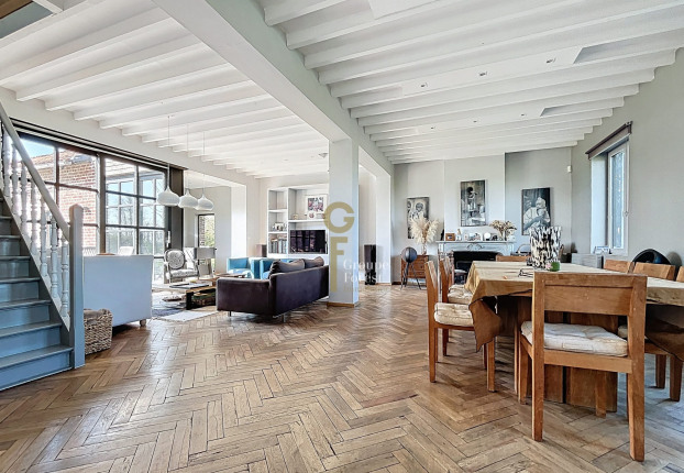 Maison 6 pièces 310 m² · à Wambrechies · 309,6 m² · 1 150 000 €