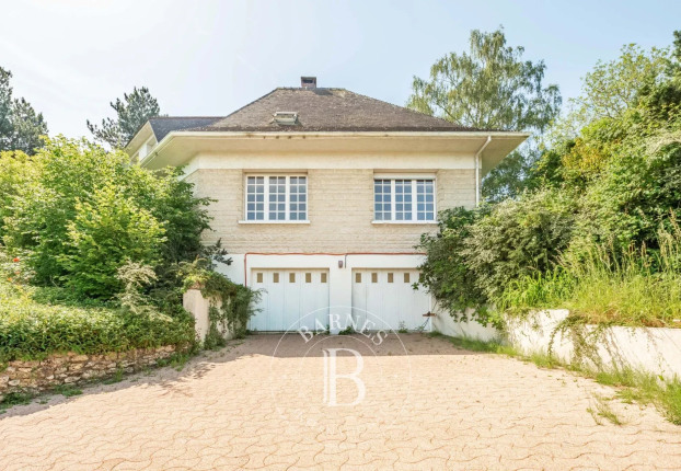 Maison 8 pièces 243 m² · à Orgeval · 242,7 m² · 1 575 000 €