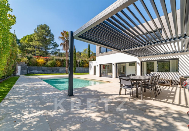 Maison 10 pièces 360 m² · à Port Marianne, Montpellier · 360 m² · 1 998 000 €