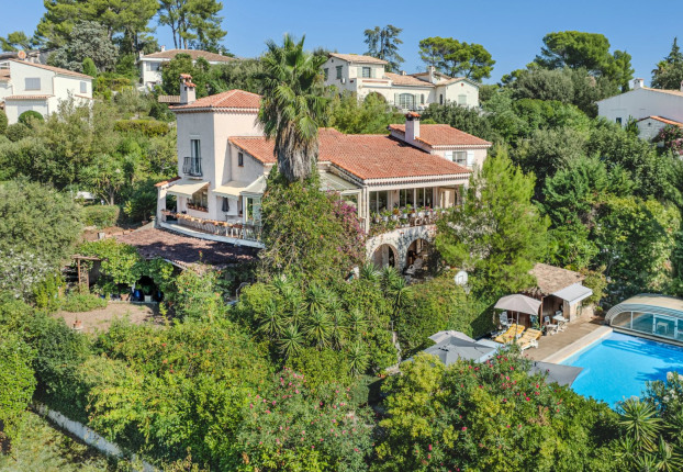 Maison 11 pièces 289 m² · à Sud, Roquefort-les-Pins · 289,3 m² · 1 395 000 €