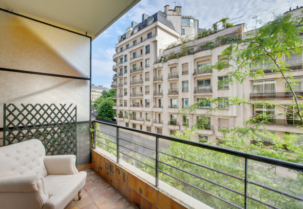 Appartement 3 pièces 78 m² · à Paris 16ème · 78 m² · 1 120 000 €