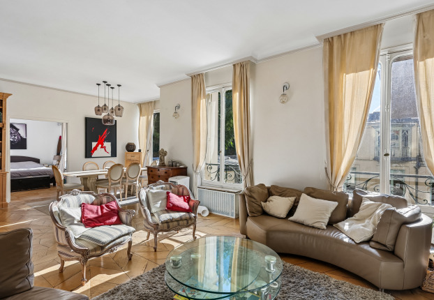 Appartement 5 pièces 135 m² · à Invalides, Paris 7ème · 135 m² · 2 300 000 €
