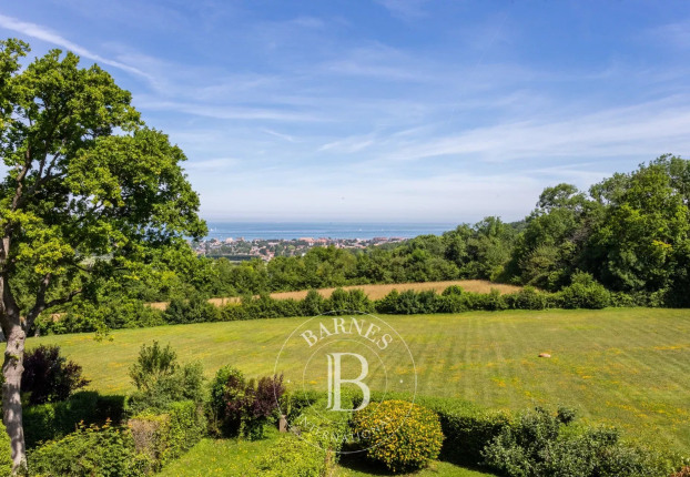 Appartement 5 pièces 128 m² · à Deauville · 128 m² · 850 000 €