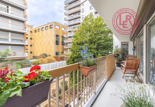 Appartement 5 pièces 90 m² · à République-Saint Ambroise, Paris 11ème · 89,5 m² · 1 050 000 €