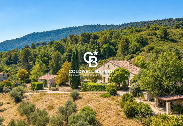 Maison 13 pièces 485 m² · à Seillans · 485 m² · 979 000 €