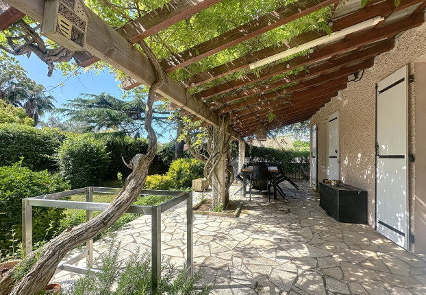 Maison 7 pièces 165 m² · à Pérols · 165 m² · 780 000 €