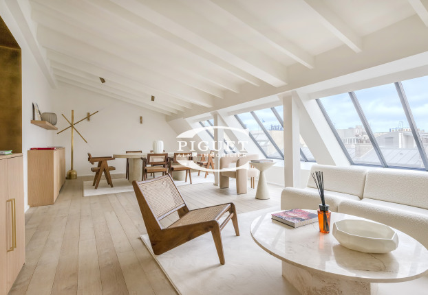 Appartement 6 pièces 235 m² · à Triangle d'Or, Paris 8ème · 235 m² · 4 450 000 €