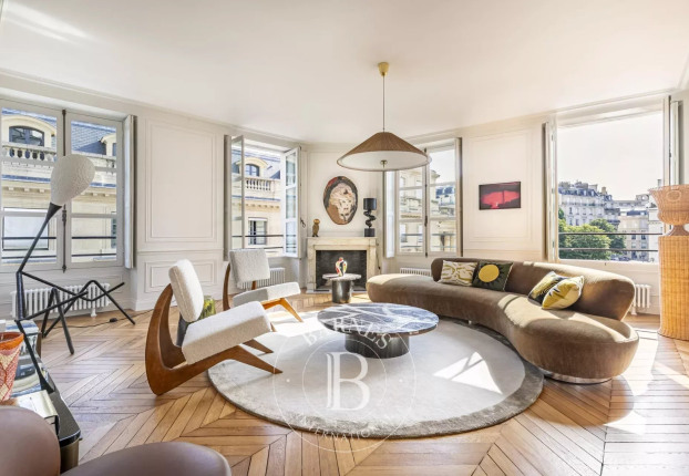 Appartement 6 pièces 197 m² · à Invalides, Paris 7ème · 197,5 m² · 6 900 000 €