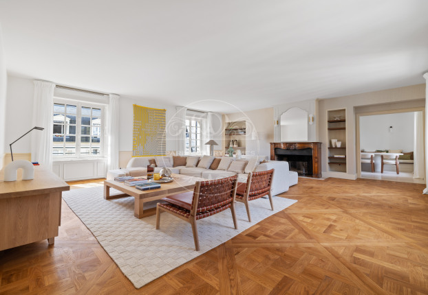 Appartement 5 pièces 189 m² · à Paris 5ème · 189 m² · 3 000 000 €