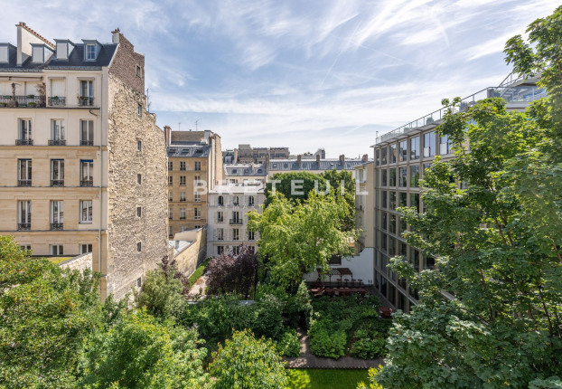 Appartement 5 pièces 130 m² · à Saint Philippe du Roule, Paris 8ème · 130 m² · 1 720 000 €