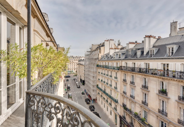 Appartement 5 pièces 102 m² · à Ternes-Maillot, Paris 17ème · 102,1 m² · 1 295 000 €