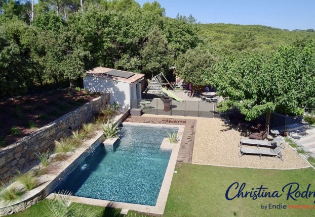 Maison 6 pièces 225 m² · à Flayosc · 225 m² · 849 000 €