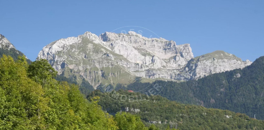 Maison 10 pièces 450 m² · à Talloires-Montmin · 450 m² · 4 950 000 €