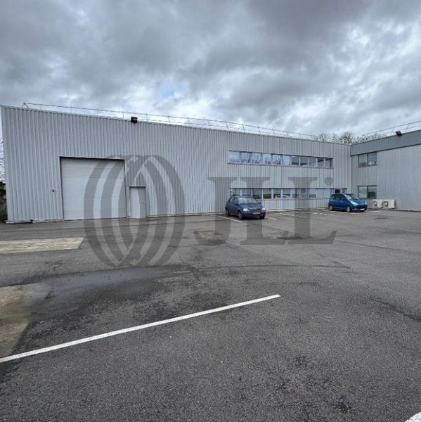 Location Local d'activités de 1364 m² Taverny Les Ecouardes