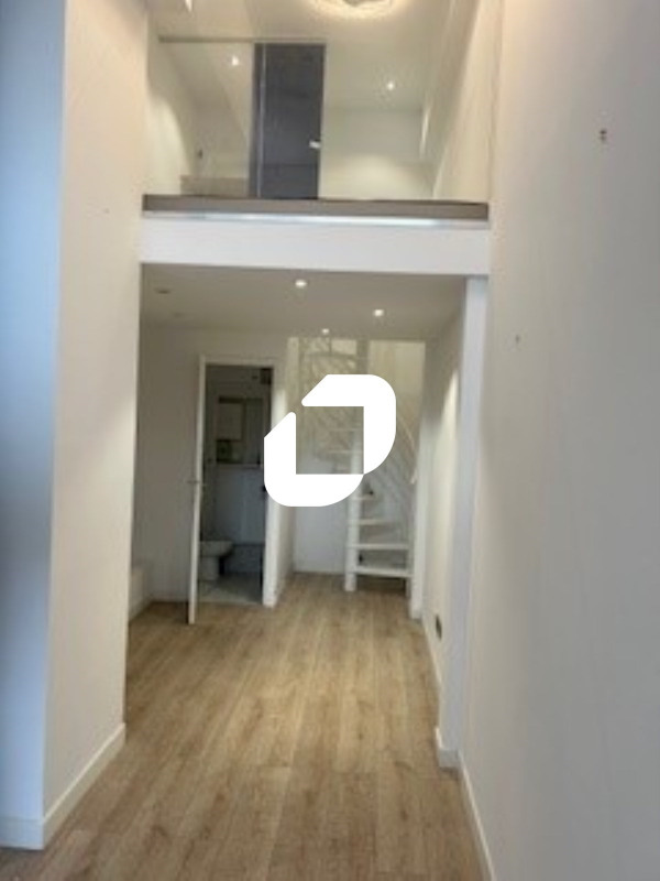 Location Local commercial Paris 7ème