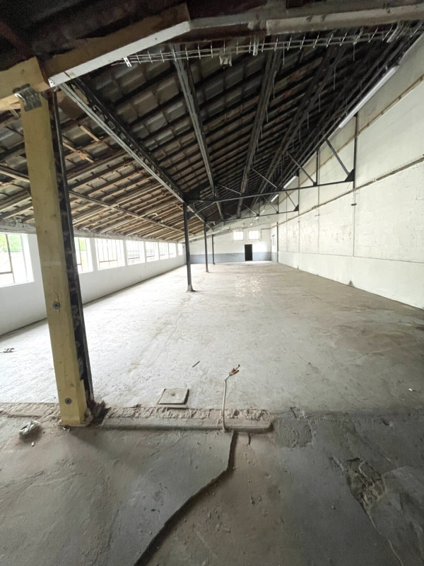 Location Local d'activités de 410 m² Villemomble Neuilly Epoque