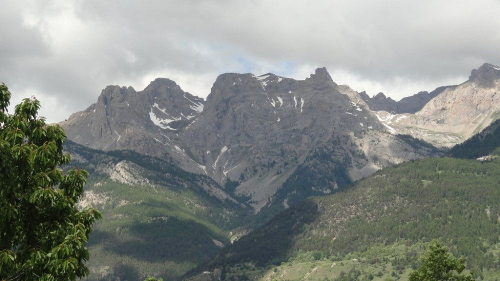 la vue sur la montagne de l'appartement