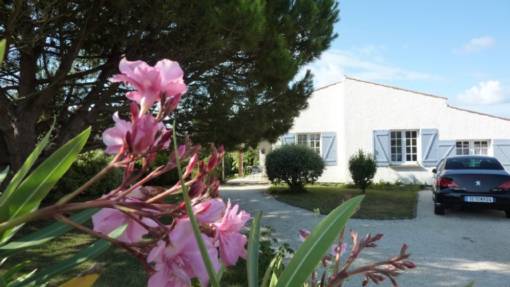 façade arrivée