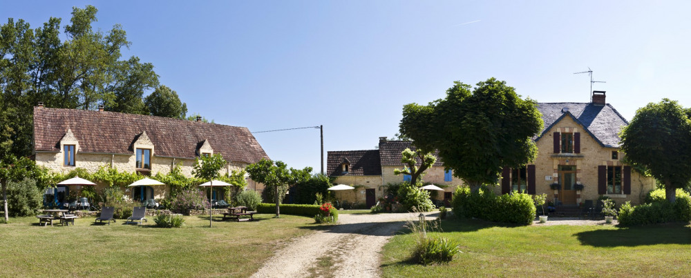 photo entrée " Hameau du Soleil "