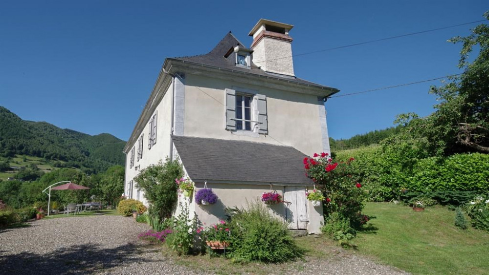 Maison De Vacances A Arras En Lavedan En Midi Pyrenees Pour 9 Pers 170m Amivac Com