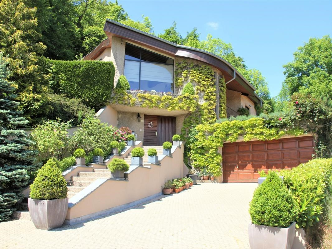 Maison D Architecte A Vendre A Thionville 795 000 9 Pieces 250 M Belles Demeures