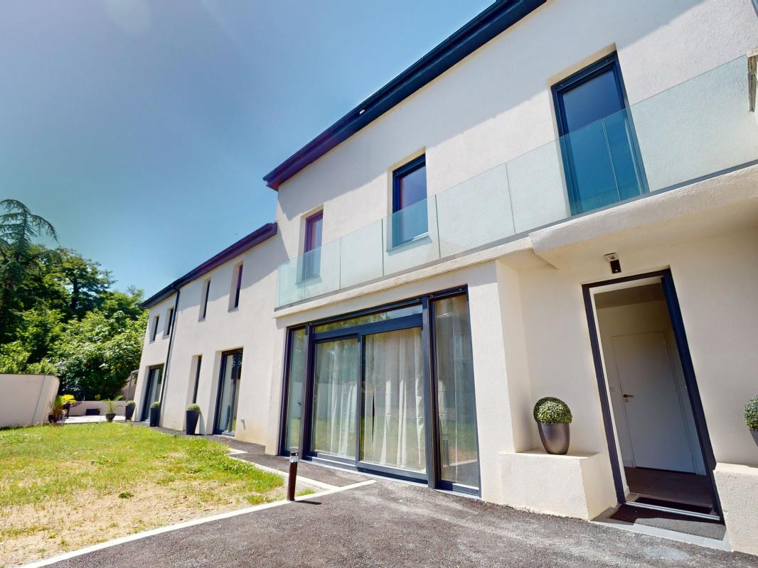 Maison de luxe à vendre à Saint-Germain-au-Mont-d'Or