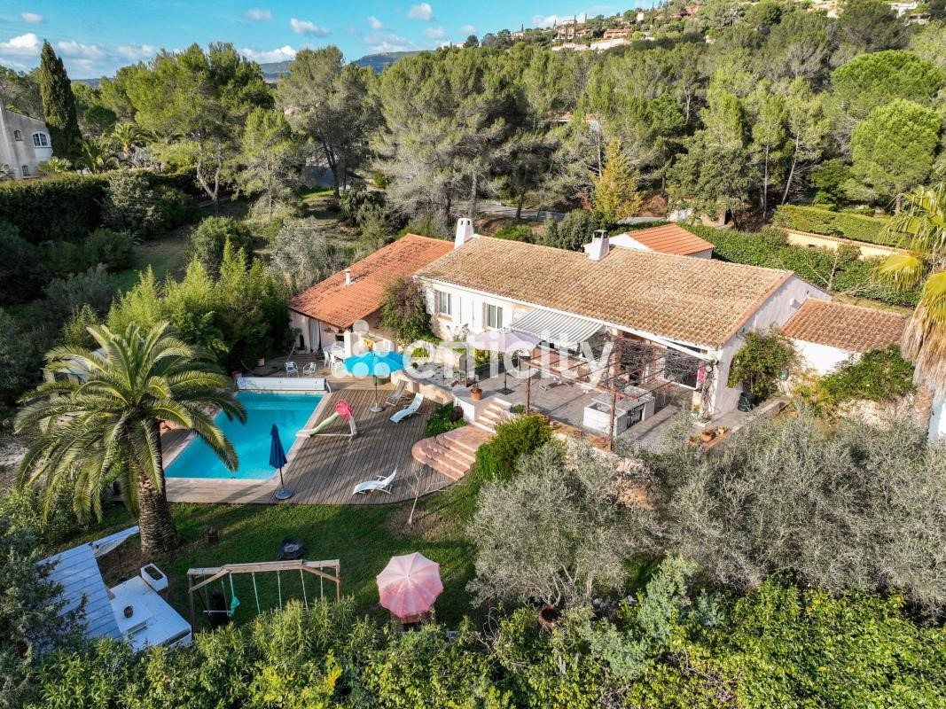 Luxury house for sale in the district La Bouverie