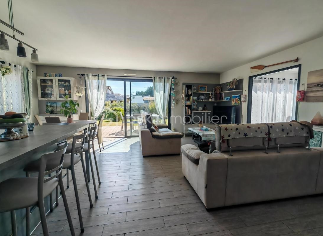 Maison contemporaine à vendre dans le quartier Le Guézy