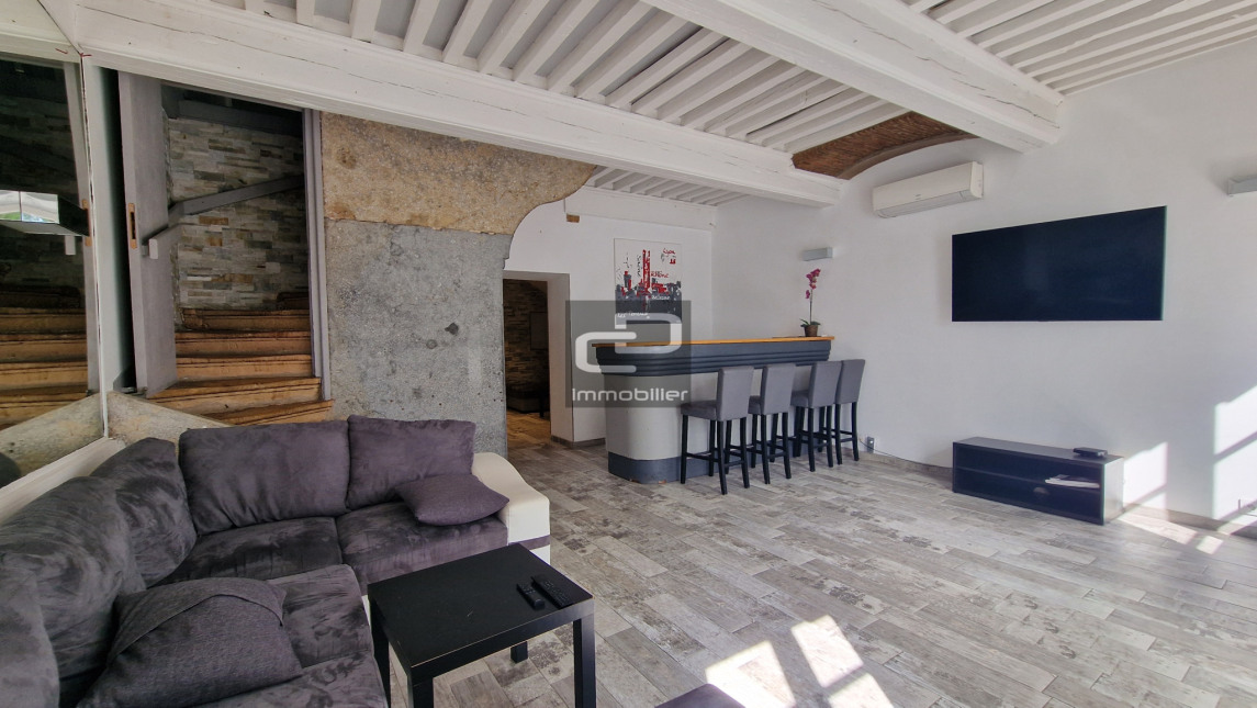 Maison à vendre T8/F8 190.18 m² 580000 € Couzon-au-Mont-d' ...