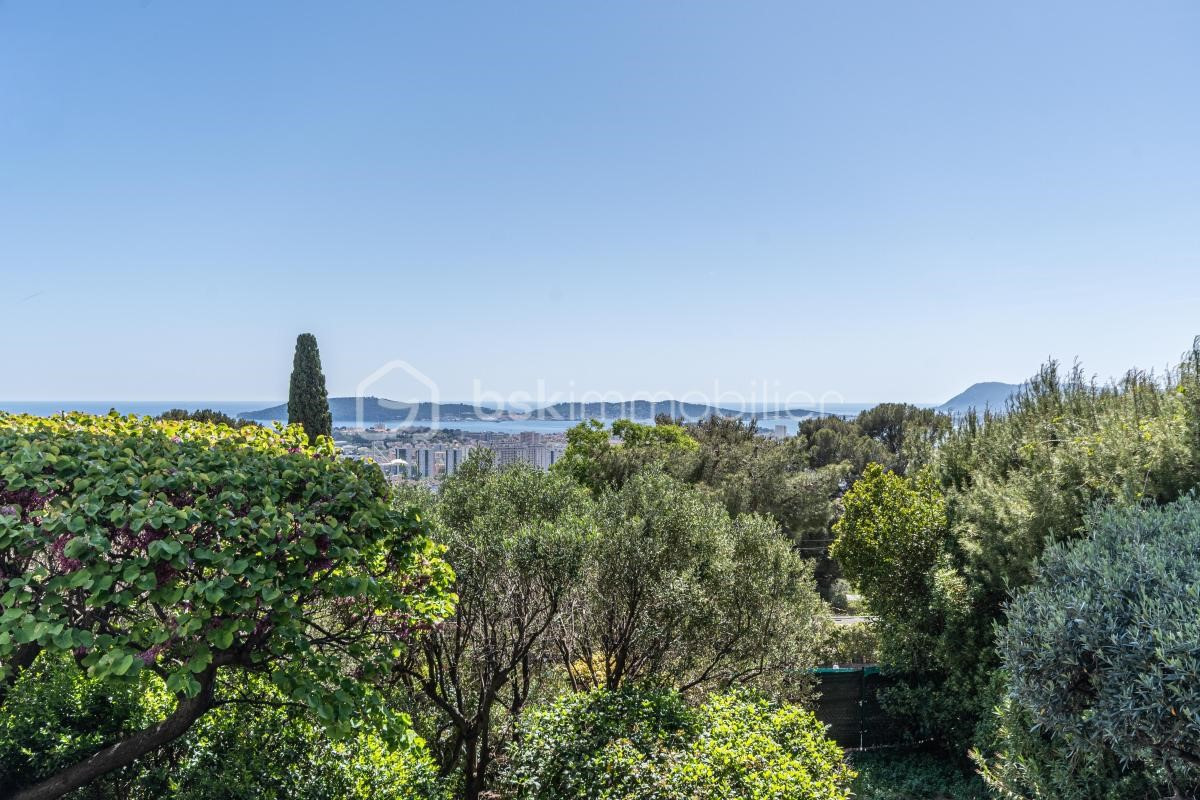 Luxury house for sale in the district Trois Quartiers-Siblas