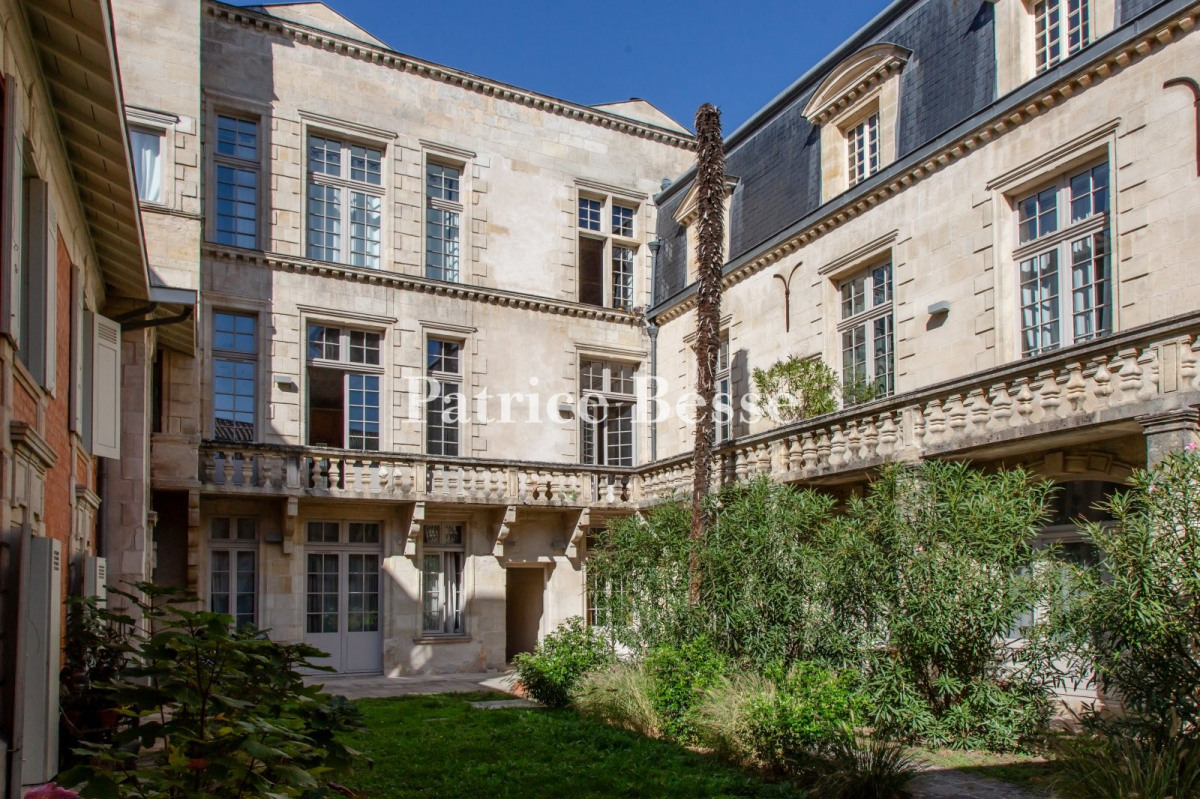 Maison traditionnelle à vendre à Bordeaux