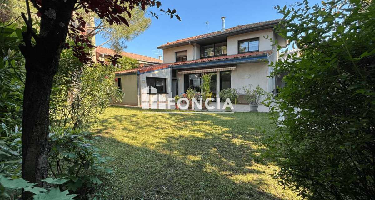 Maison d'architecte à vendre dans le quartier Transvaal