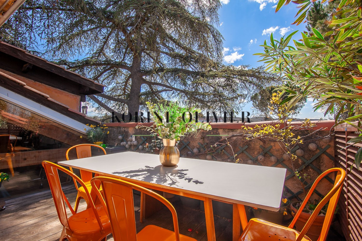 Appartement de luxe à vendre dans le quartier Mazarin-Opéra-Bellegarde-Mairie