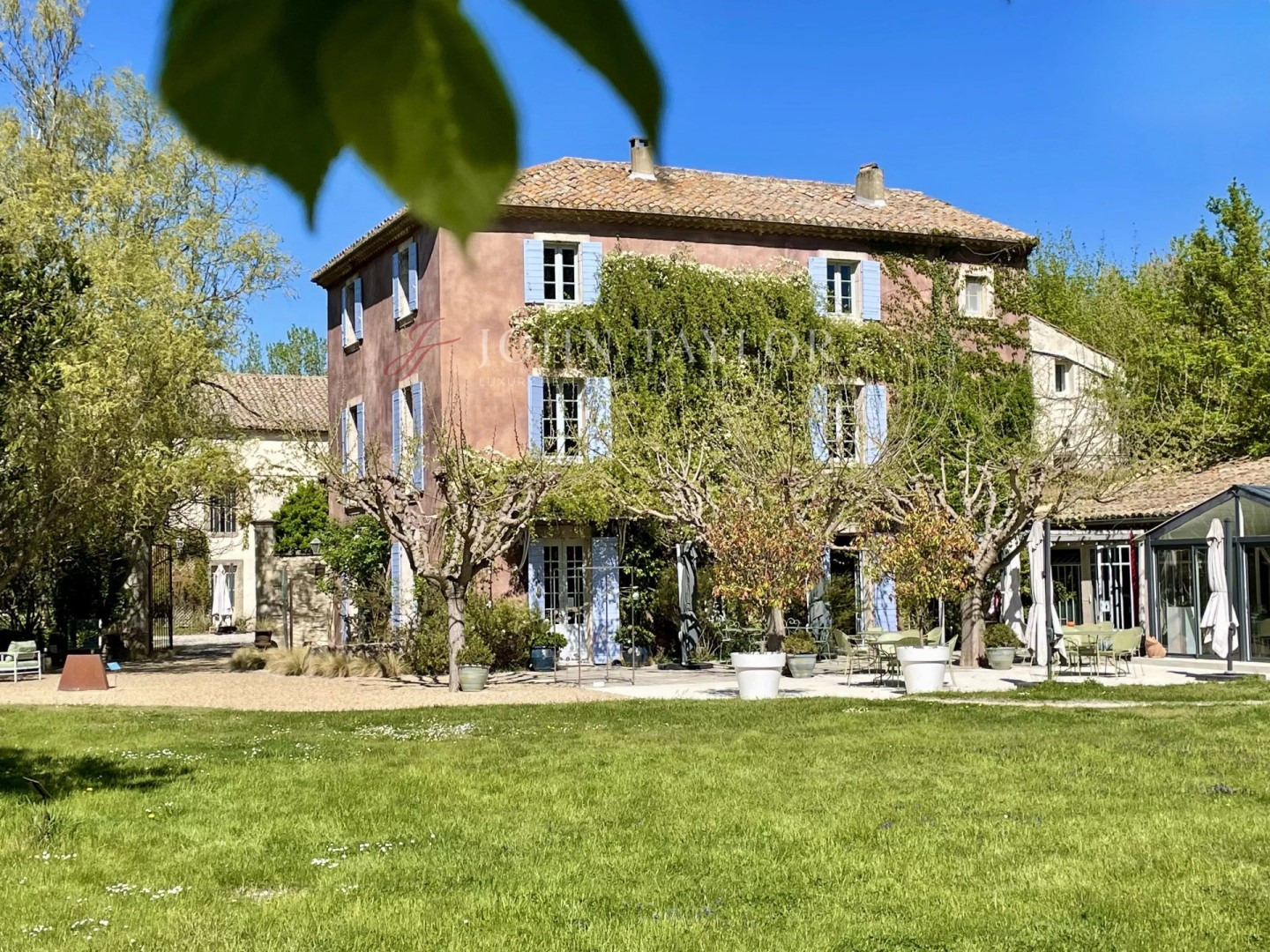 Farm for sale in the district Nord