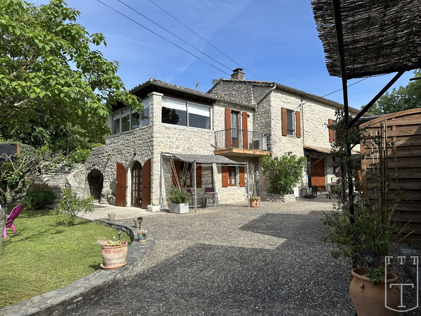Maison de luxe à vendre à Ruoms