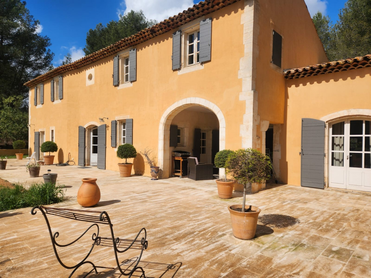 38 Maisons et villa de luxe à vendre à Aubagne - Belles Demeures